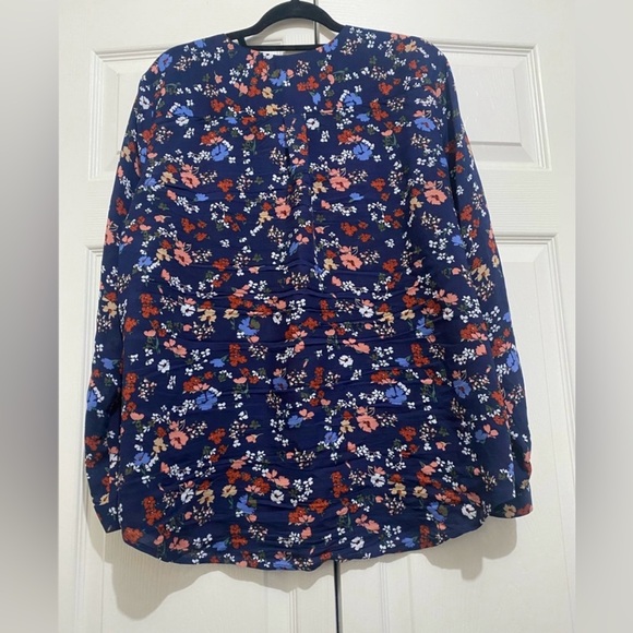 Brina & Em Lemmy Floral Print Blouse – Navy Blue - Picture 4 of 6